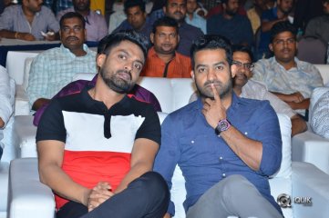 Naa Nuvve Pre Release Function Photos